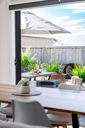Retreat to the Coast - Sleeps 6, Ocean Grove